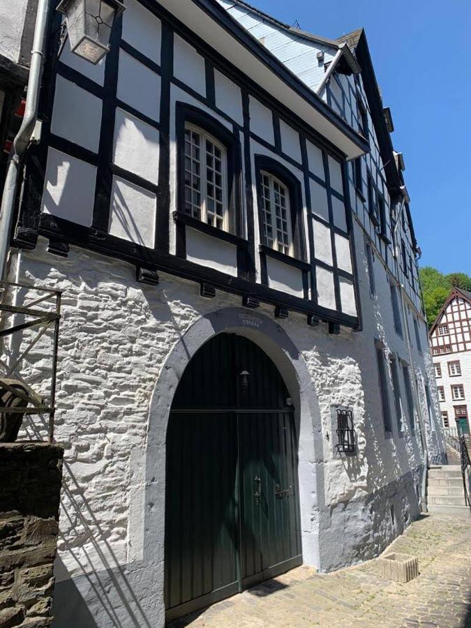 Manoir -1654- Historisch Schlafen In Monschaus Altstadt Exterior photo