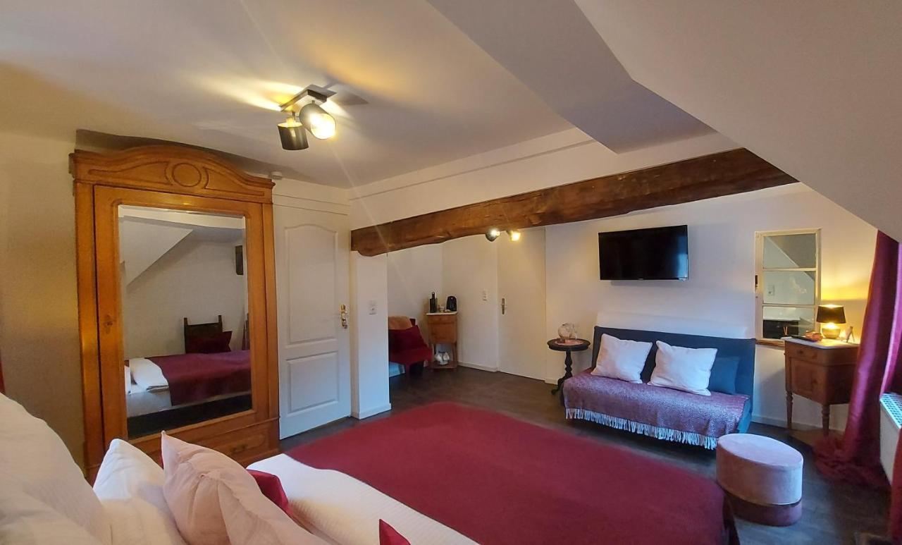Manoir -1654- Historisch Schlafen In Monschaus Altstadt Room photo